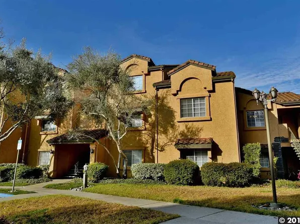 705 Watson Canyon Ct APT 200, San Ramon, CA 94582