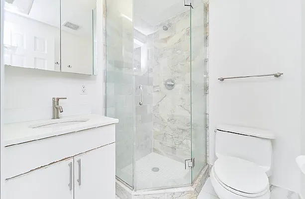 Rented by Living New York | media 15