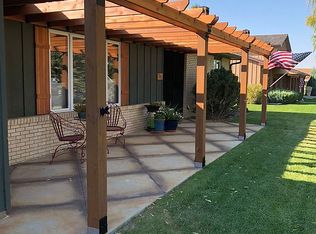 721 Pinecrest Dr, Chadron, NE 69337