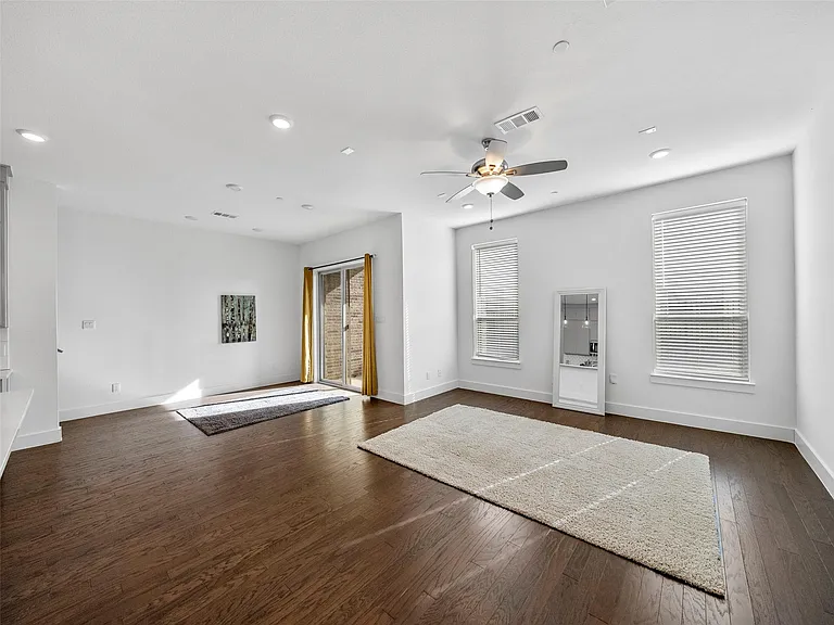 1059 Maverick Dr — Photo 12