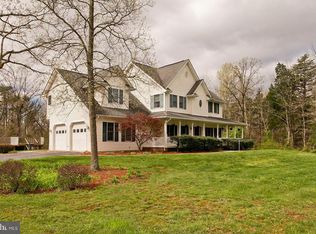 108 Cedar Ln, Stephens City, VA 22655