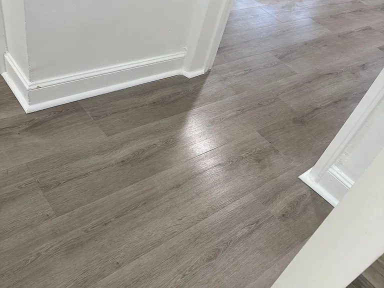 1030 Bryan St — Photo 13