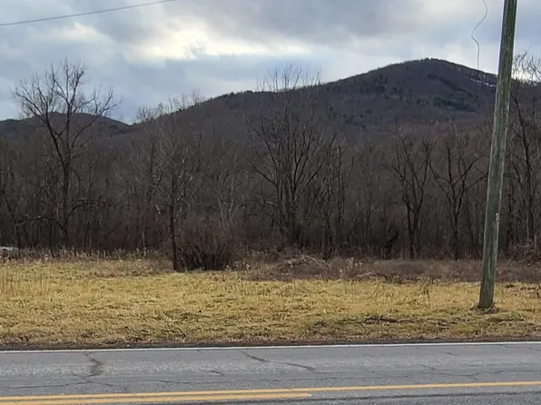 0 Paint Bank Rd #A-b, New Castle, VA 24127