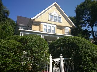 29 Wallingford Rd, Brighton, MA 02135