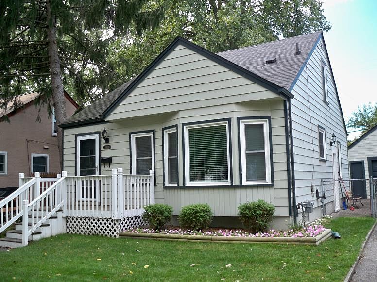 1st image of 1521 N Alexander Ave