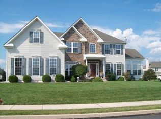 19 Lower Way Rd, Easton, PA 18045