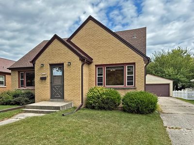 1161 North 10th AVENUE, West Bend, WI, 53090