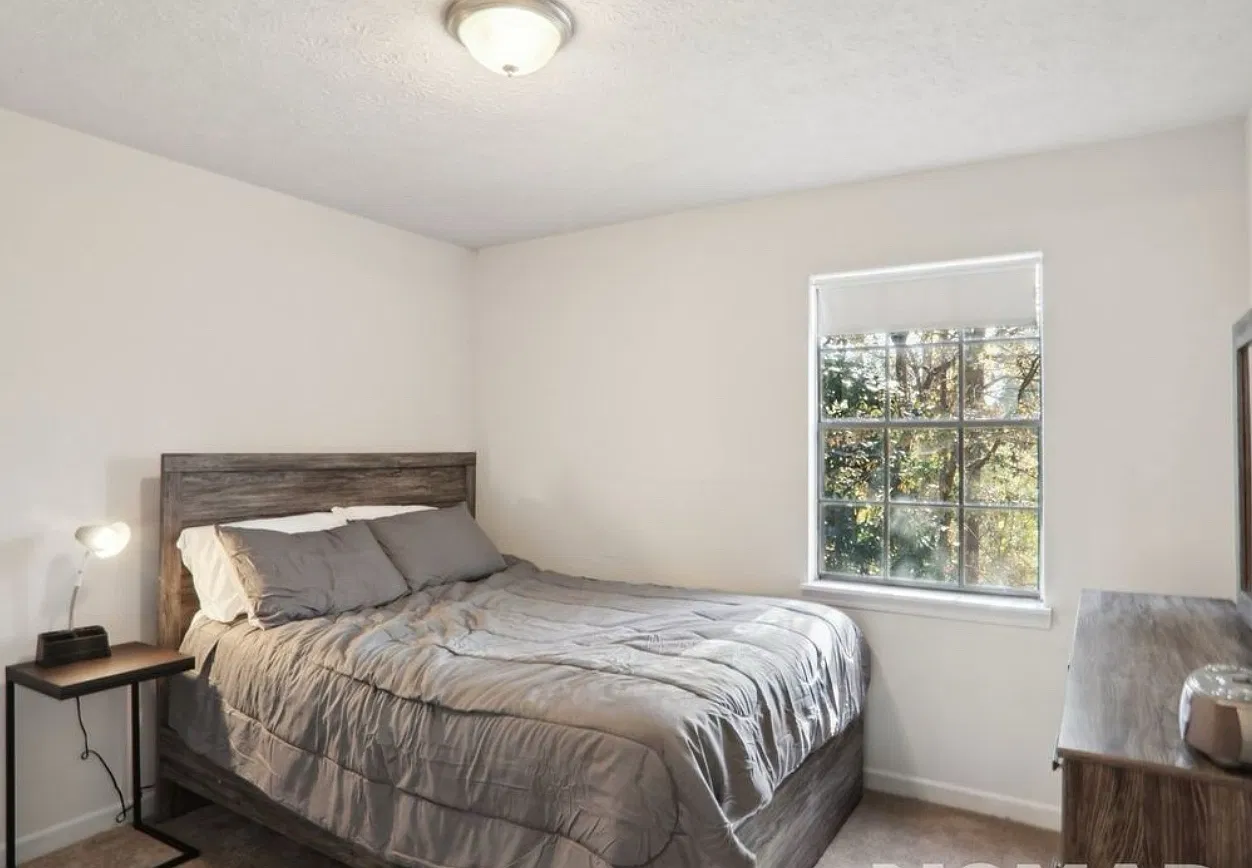 Cedar Dr, Riverdale — Photo 4