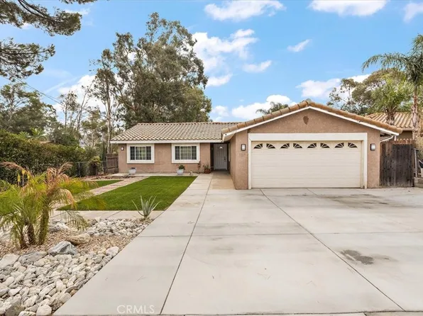 2914 W Wilson St, Banning, CA 92220