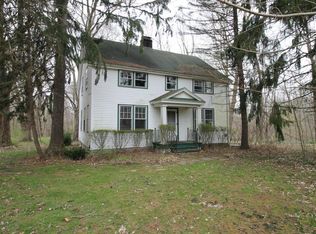 13844 Log Cabin Rd, Three Oaks, MI 49128