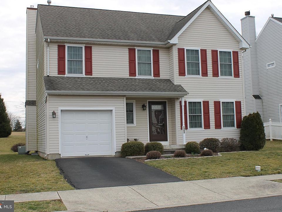 1st image of 1060 Freedom Ct
