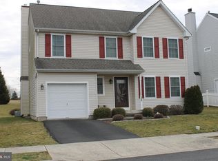 1060 Freedom Ct, Quakertown, PA 18951