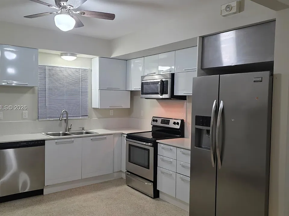260 SW 31st Ct #260