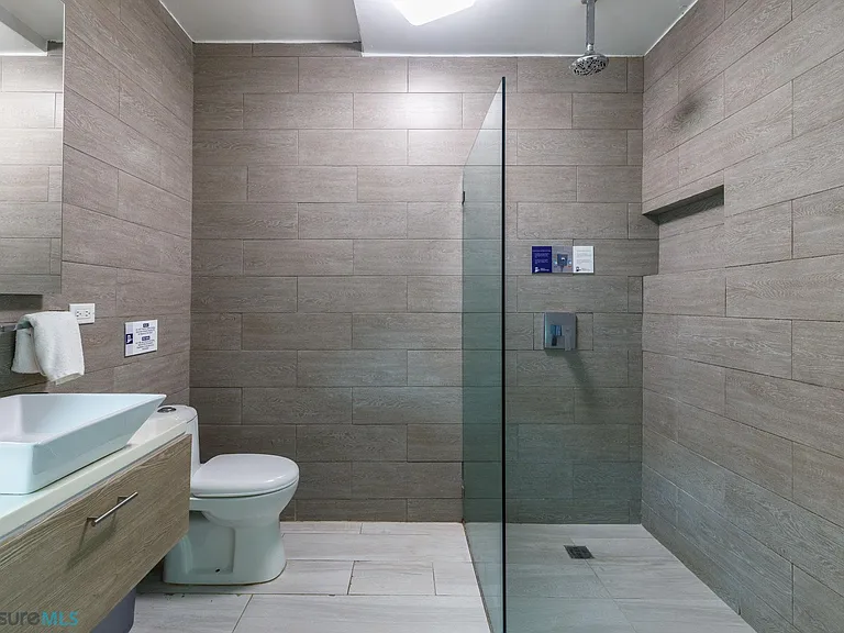 1408 Calle Aldea #2A — Photo 14
