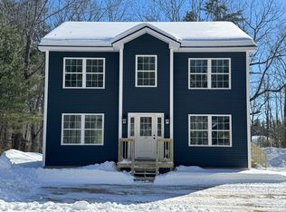 127 Flaggy Meadow Rd, Buxton, ME 04093