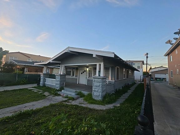 2nd image of 1411 W 38th St