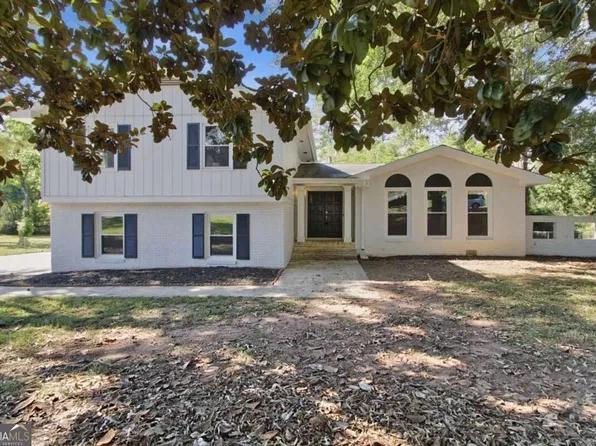 1983 Red Oak Rd, Norcross, GA 30071