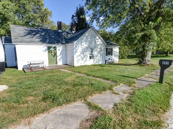 401 S Sheridan St, Edinburg, IL 62531