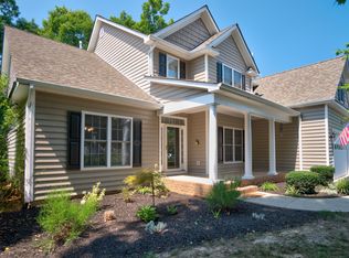 1492 Morris Pond Dr, Locust Grove, VA 22508