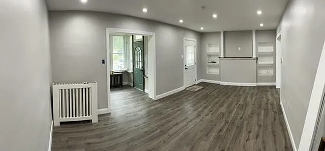 302 W Freedley St — Photo 4