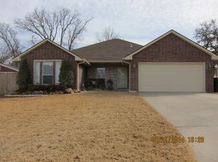 3742 Prairie Falcon Point, Edmond, OK 73034