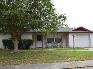 7034 Mayfield Dr, Port Richey, FL 34668