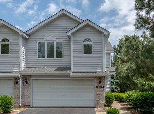 1004 Mattande Ln, Naperville, IL 60540