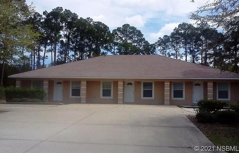 1st image of 2937 India Palm Dr #2937