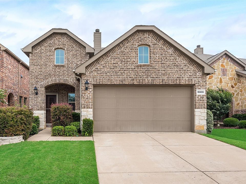 1st image of 15909 Crosslake Ct