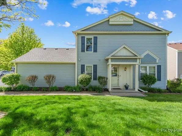 2626 Prairieview Ln S, Aurora, IL 60502