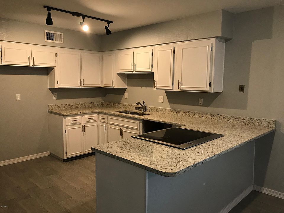 1st image of 4264 W Morten Ave