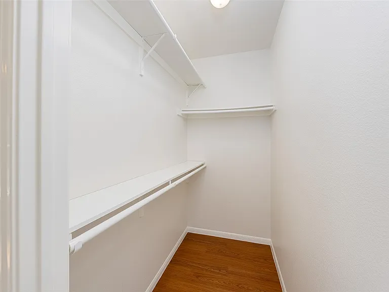 4505 Red River St #B — Photo 16