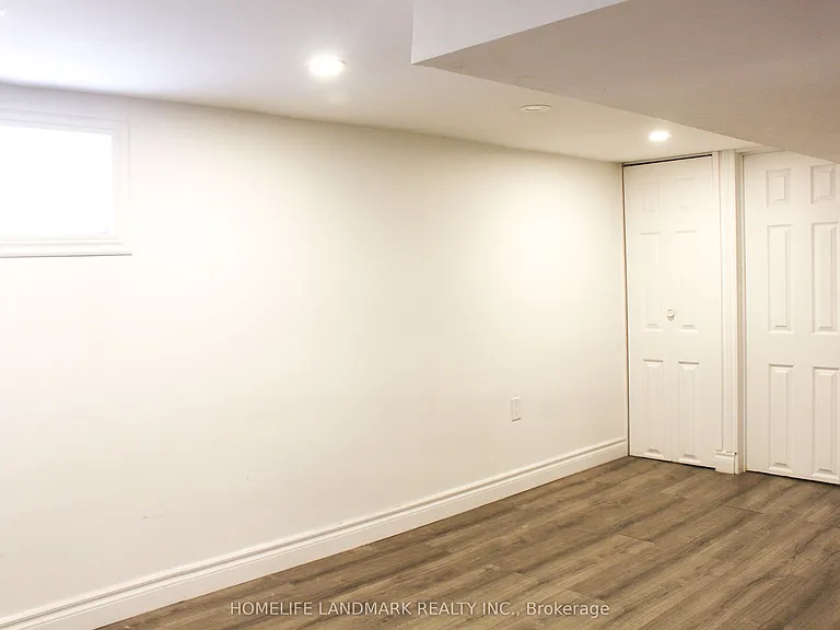 38 Glenvalley Dr — Photo 4