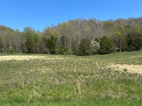 6281 W 635th Hwy, Science Hill, KY 42553