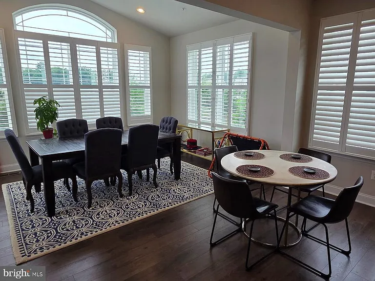 4533 Shakespeare Cir — Photo 10