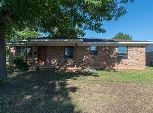 510 N Jordan St, Whitesboro, TX 76273