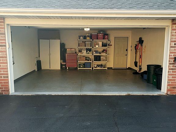 3rd image of 205 W Aspen Ct Unit 7