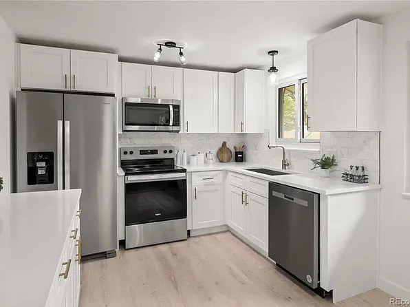 5329 Flower Cir, Arvada, CO 80002