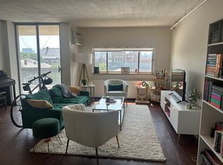 872 Massachusetts Ave APT 801, Cambridge, MA 02139