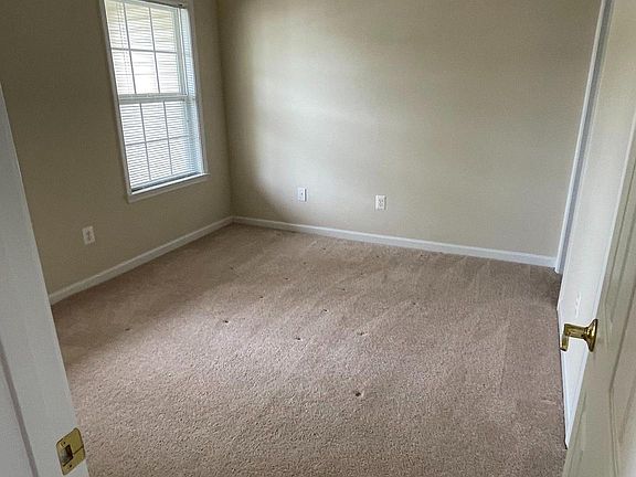 5th image of 6406 Garners Way