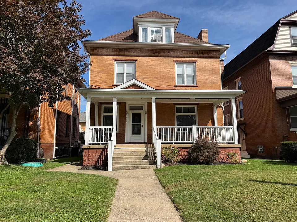 430 E End Ave #3