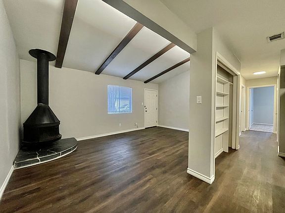 4th image of 1106 A B Hazelton St #1108