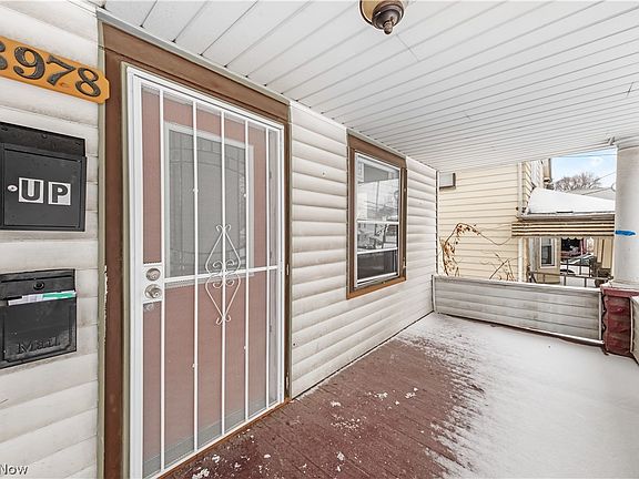 3rd image of 3978 E 55th St