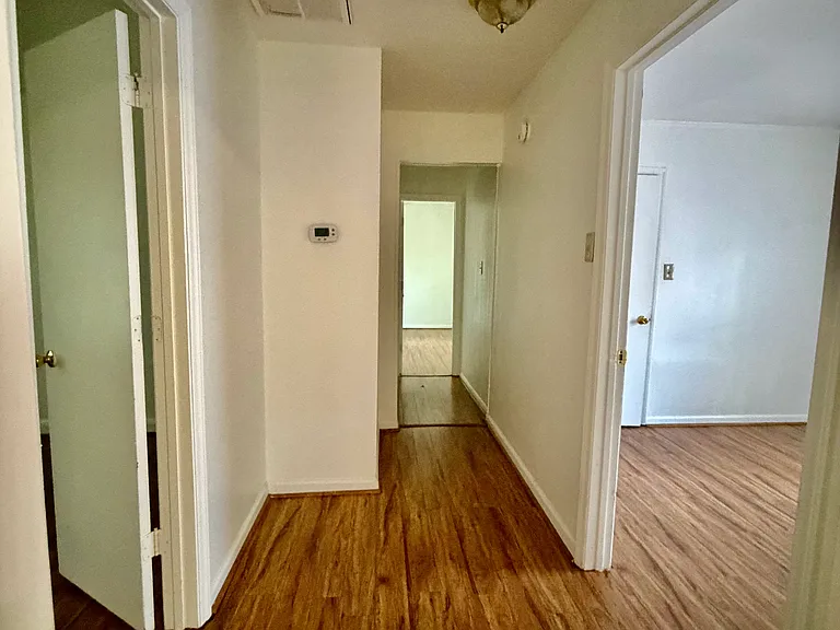 535 Pearl St — Photo 3