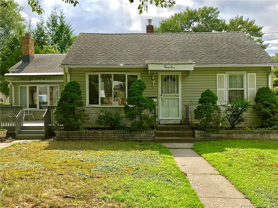 1st image of 39 Evans Ave