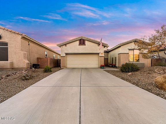 2nd image of 8495 N Shadow Wash Way