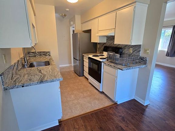 5th image of 185 Wedgewood Ave