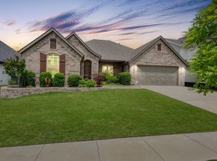 616 Point Vista Dr, Aledo, TX 76008