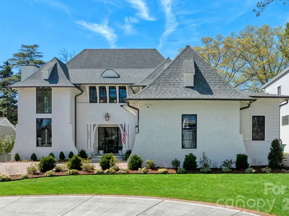 3212 Willow Oak Rd, Charlotte, NC 28209