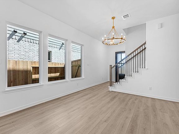 30806 Newcomb Landing Lane Interior Image 4